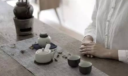 煮茶、煎茶、點(diǎn)茶到泡茶的演變過(guò)程